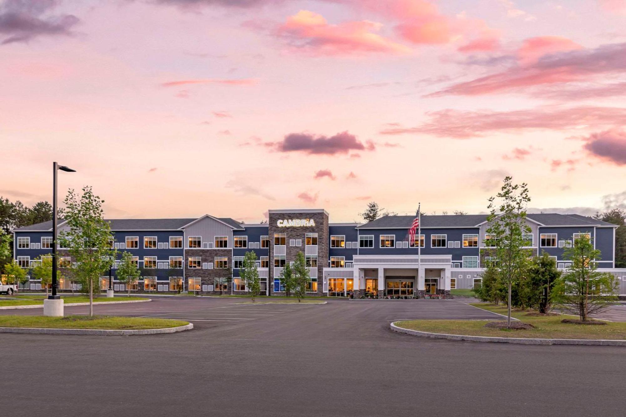 Cambria Hotel Норт-Конвей Екстер'єр фото